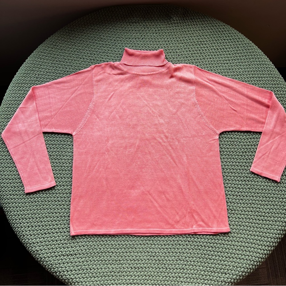 Vintage woman’s 100% silk turtleneck by Herman Geist